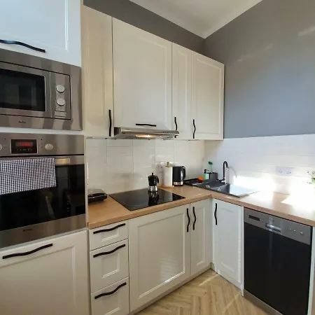 Apartament Stacja Dworzec 365pam Apartman *